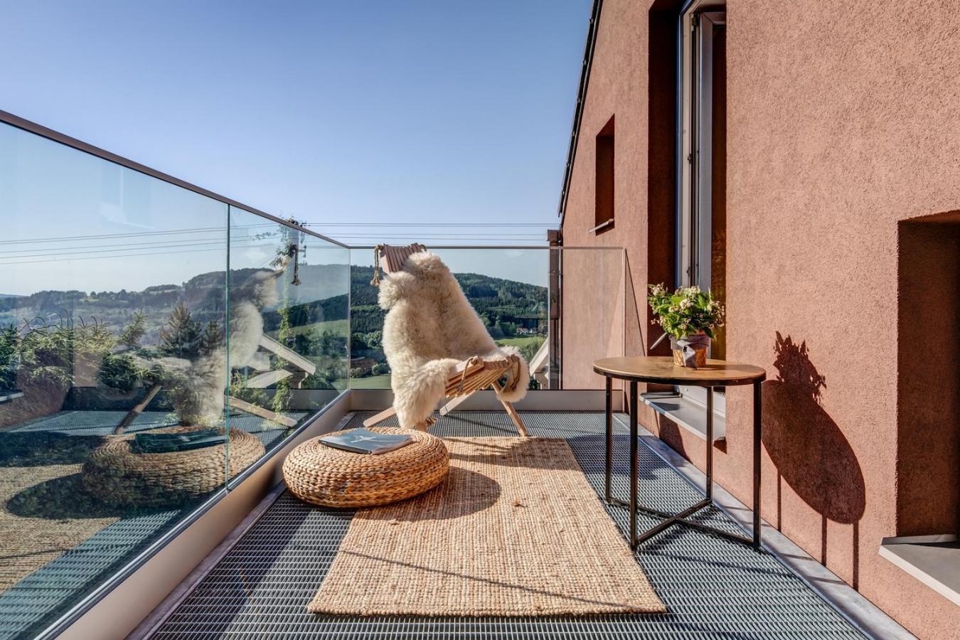 Wellness Apartmany Cesky Raj & Biokolna Lomnice nad Popelkou Екстериор снимка